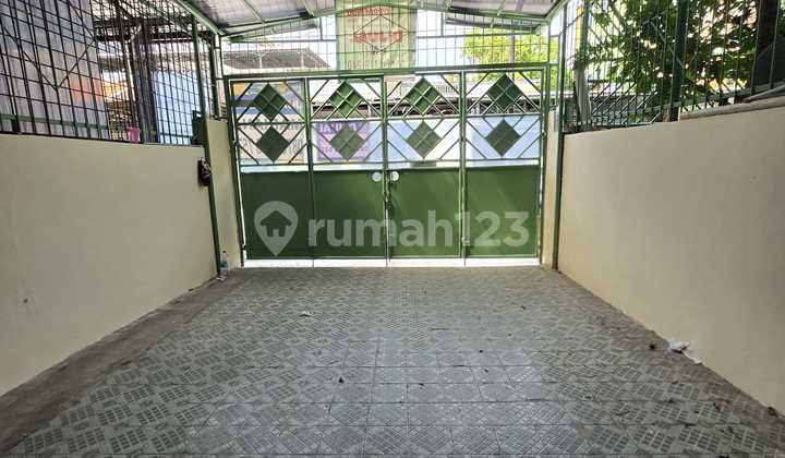 Commercial 4-Storey Shop House Ready for Use in Harum Manis, Mangga Besar. West Jakarta. 2