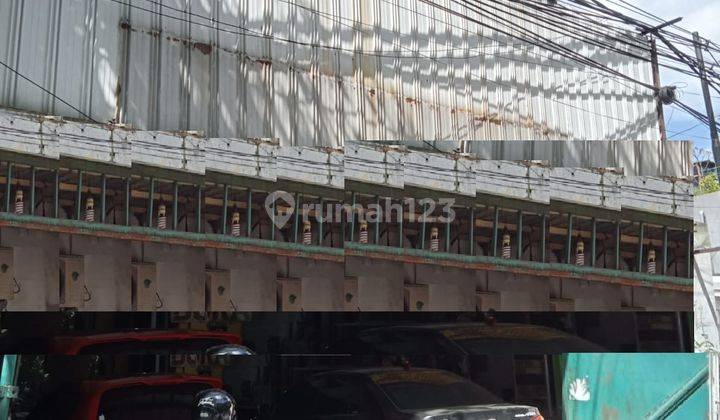 Dijual Rumah Siap Huni Lokasi di Jl. Perak Timur, Surabaya 1