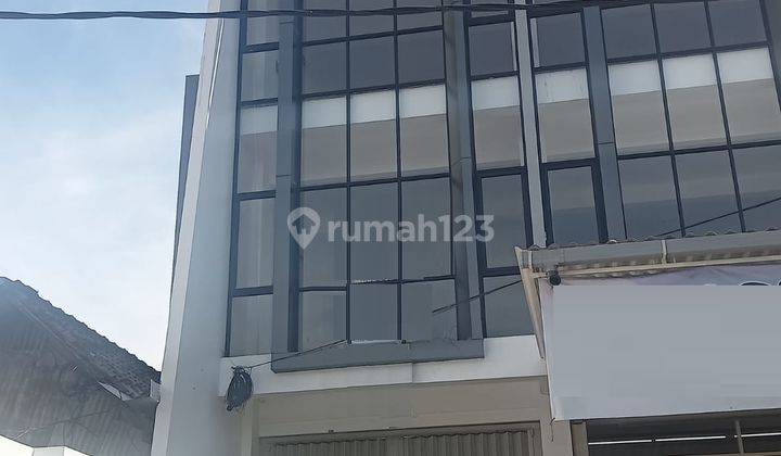 Ruko Disewakan Strategis di Jalan Kapasan Surabaya 1