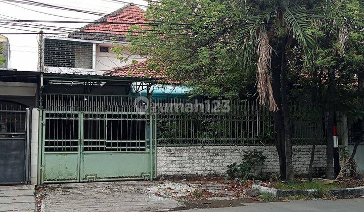 Rumah SHM Dijual di Raya Darmo Indah Barat, Surabaya 1