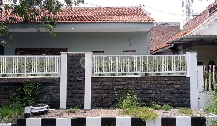 Rumah Dijual di Dukuh Kupang Barat Surabaya 1