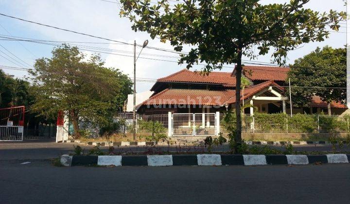 Dijual Rumah SHM di Jl Raya Darmo Permai Timur Surabaya 1