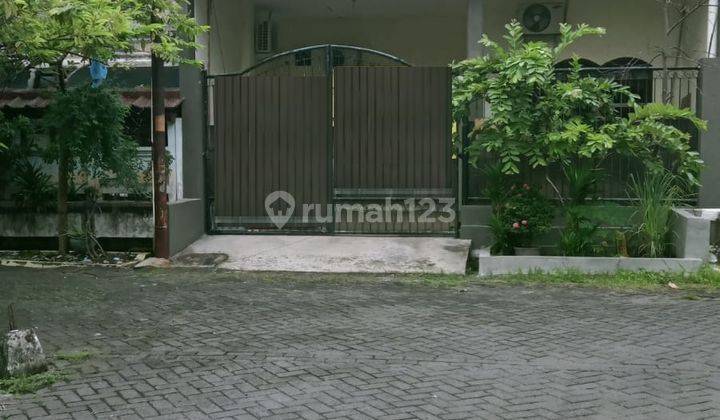 Rumah SHM Dijual di Darmo Indah Timur Surabaya 1