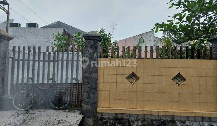 Dijual Rumah SHM di Darmo Permai Utara Surabaya 1