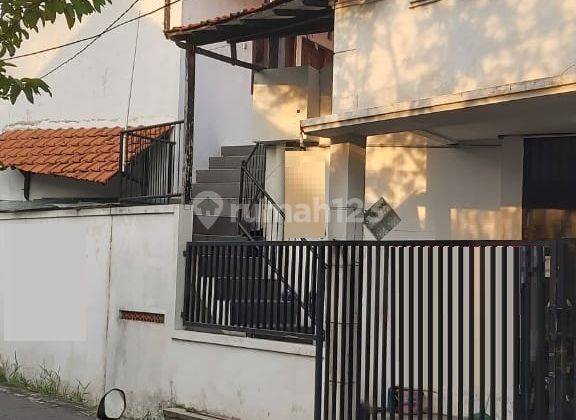 Dijual Rumah SHM di Jalan Babatan Surabaya 1