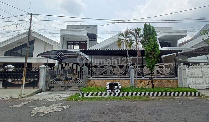 Rumah 2 Lantai Disewakan di Kertajaya Indah Timur Surabaya 1