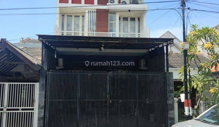 Dijual Rumah SHM di Darmo Permai Selatan Surabaya 1