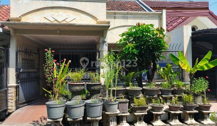 Dijual Rumah SHM di Griya Babatan Mukti Surabaya 1