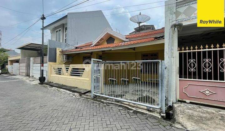 Rumah Dijual Darmo Permai Utara, Dukuh Pakis, Surabaya 1