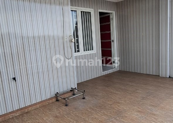 Rumah Dijual Darmo Indah Selatan, Tandes, Surabaya