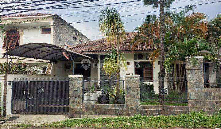 Dijual Rumah Kawasan Bandung Utara Jl. Setra Indah Raya Bandung 1