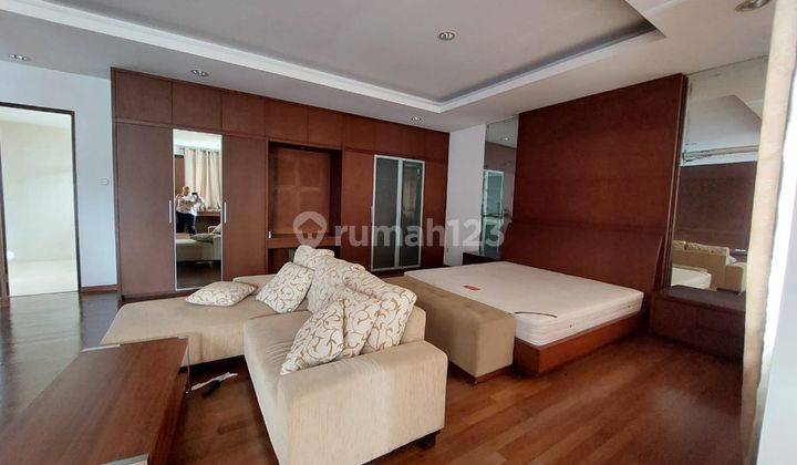 Disewakan Rumah Setrasari Bandung  4