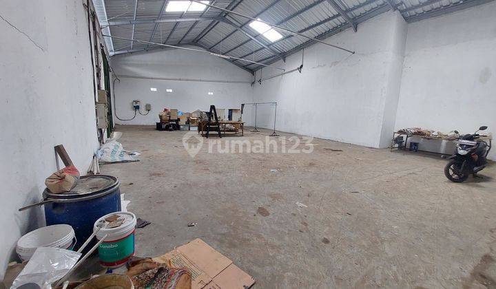 Dijual/Disewakan Gudang dan Rumah di Mainroad Cibaduyut Dekat M Square
 1