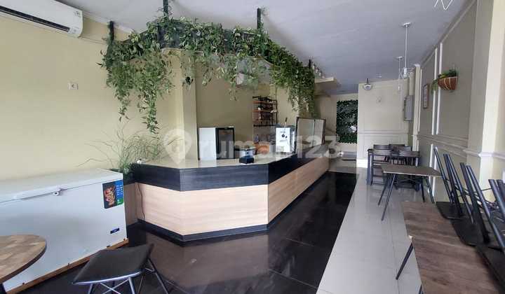 Mainroad Ciumbuleuit Shop House, 1st Floor Only. Suitable for Business Near Unpar.