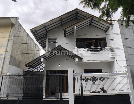 Dijual Rumah Jl. Deleg Bandung 1