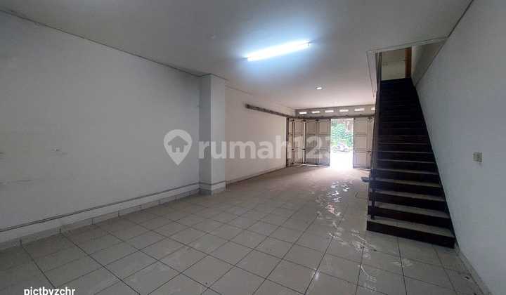 Ruko Istana Pasteur Regency Near Pasteur Toll Road 1