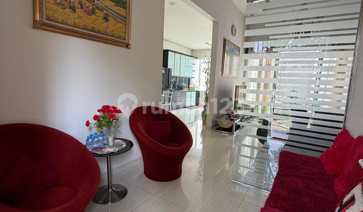 House in Tatar Jingganagara Kota Baru Parahyangan