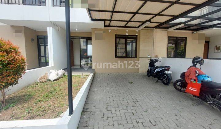 Rumah 2 Lantai di Gateway Pasteur Residence Gunung Batu. Dekat Tol Pasteur 1