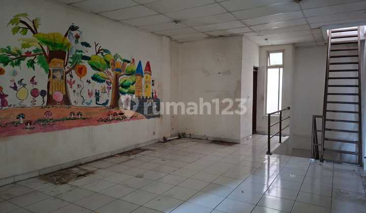 Strategic Ruko Setrasari Mall Bandung