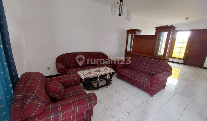 Rumah 2 Lantai di Setraduta Ciumbuleuit Bandung 2