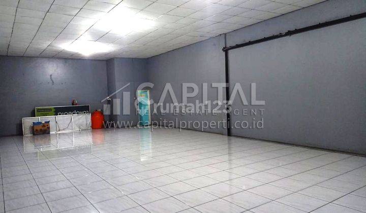 Ruang Usaha Blong  di Jl. Amir Machmud 120 m 2