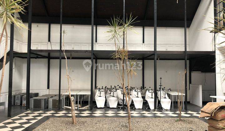 Ruang Usaha di Jl. Setiabudi  2