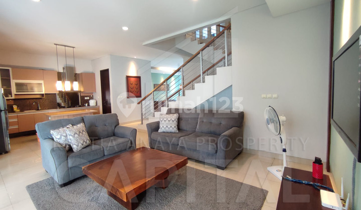 Rumah Bagus Lux Full Furnished Di Setra Duta 1