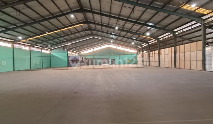 Harga Dibawah Njop Gudang Dengan Tanah Yang Luas Di Soekarno Hatta 