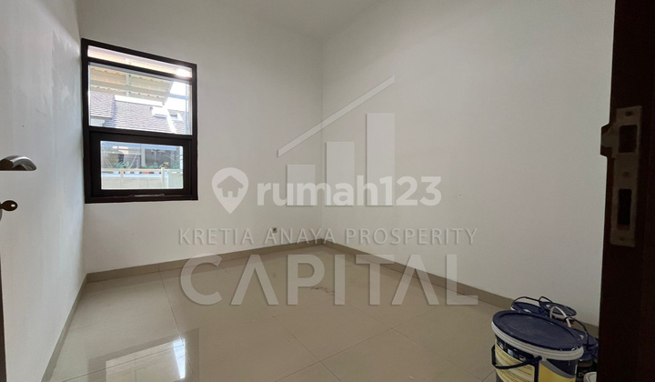 Rumah baru renov di tengah kota Cimahi  2