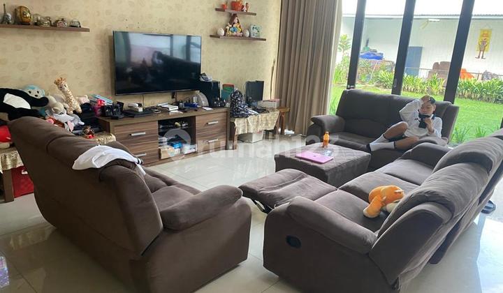 Single-Story House in Cipaku 2