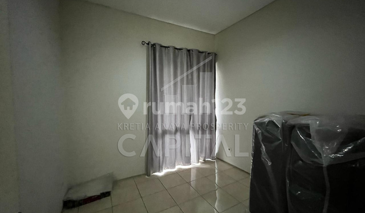 Ready-to-Occupy House in Tatar Wangsakerta, Kota Baru Parahyangan 2