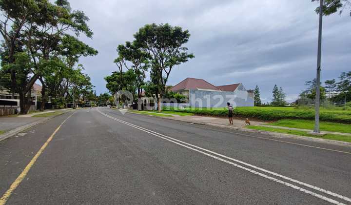 Residential Unit 783.0 m² in Kota Baru Parahyangan with HGB