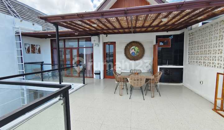 Rumah Villa Di Jimbaran View G W K