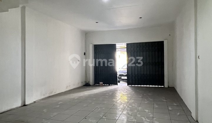 Ruko Strategis 3 Lantai di Cimahi Ruko Strategis 3 Lantai di Cimahi