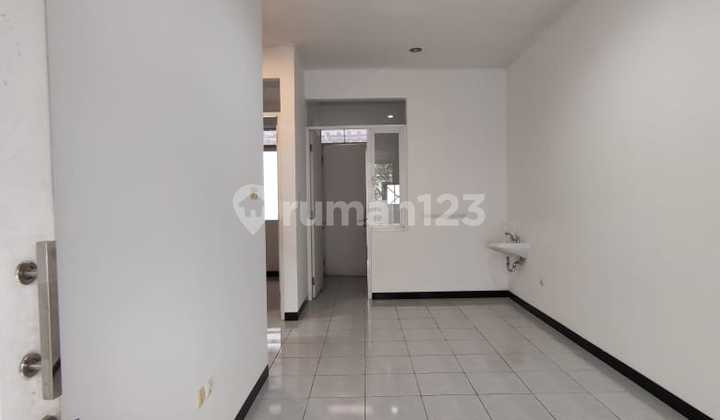 Rumah Bagus Di Taman Kopo Indah Somerville 