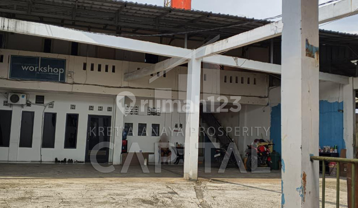 Ruang Usaha Workshop di Ciwastra, Bandung