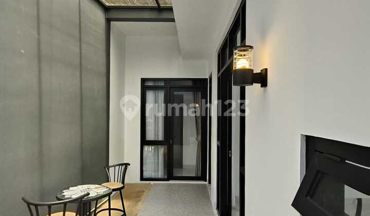 Nice House in Setiabudi Regency 2