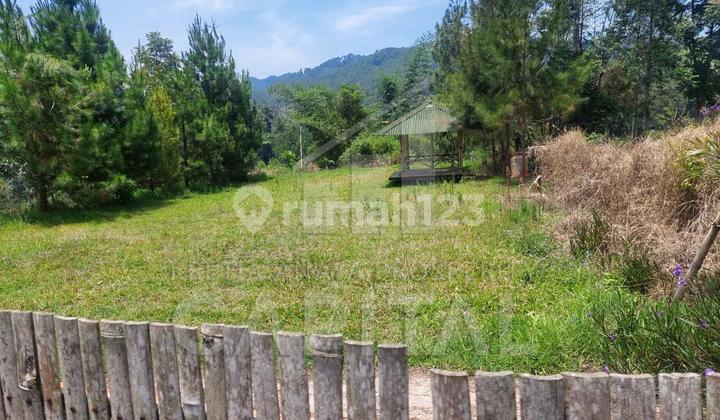 Land Plot for Building a Villa in Cibodas Lembang, West Bandung, Near Celebrity Villa with SHM Certificate.