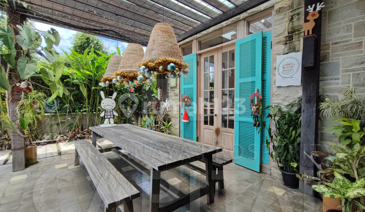Turun Harga Rumah Mewah Balinese Style di Dago
