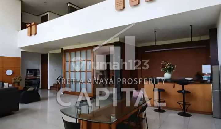 Rumah Mewah Di Setra Sari