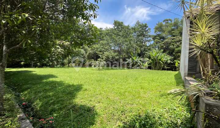 Land Plot Ready to Build in Geger Kalong Area Land Plot Ready to Build in Geger Kalong Area