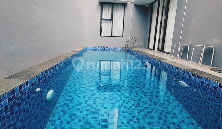 Rumah Dengan Kolam Renang Di Setiabudi Regency Rumah Dengan Kolam Renang Di Setiabudi Regency