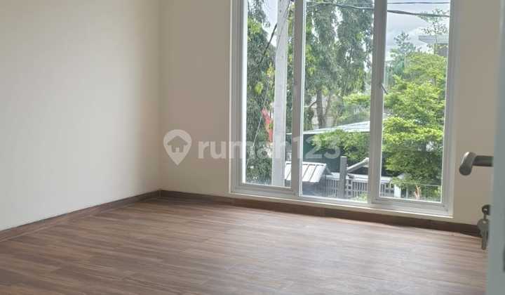 Rumah Baru Di Dalam Cluster di Geger Kalong 2