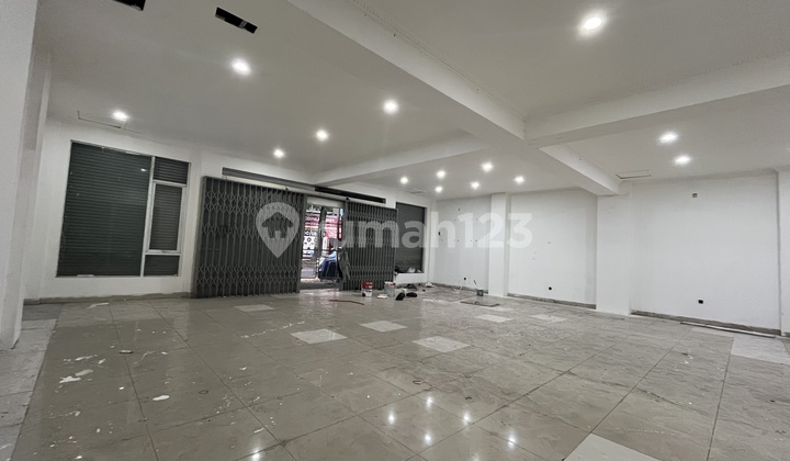 Ruang-usaha Di Sayap Dago Cocok Untuk Kantor 