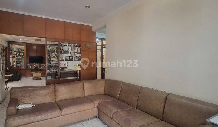 Rumah Furnished di Wangsakerta
, Kota Baru Parahyangan 1