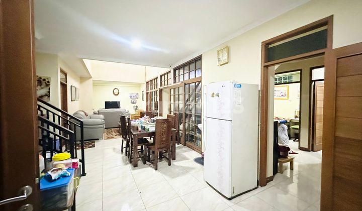 Semi Furnished Comfortable House in Pasteur 2