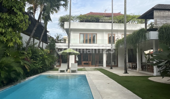 Spacious Villa in Canggu Strategically Located Just 5 Minutes to the Beach