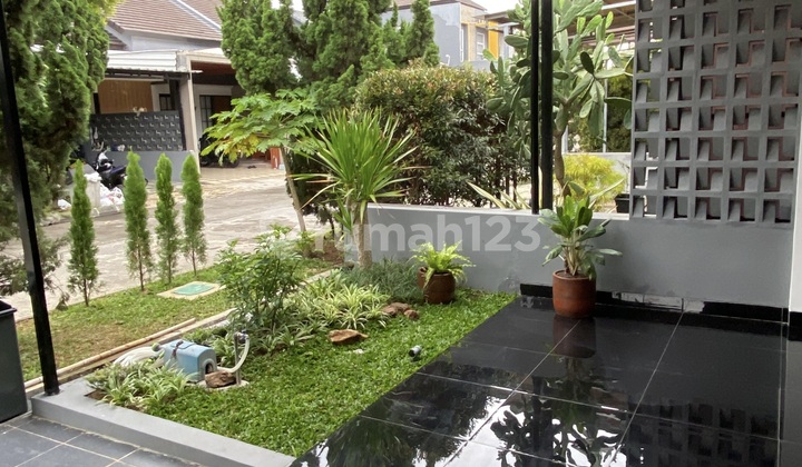 Boulevard House Ready to Live Fully Furnished in Cherry Field Bandung 2