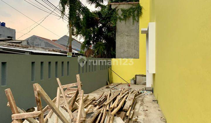 Dijual Rumah 2 Lantai Dgn Rooftop Full Renovasi Di Duri Kosambi 2