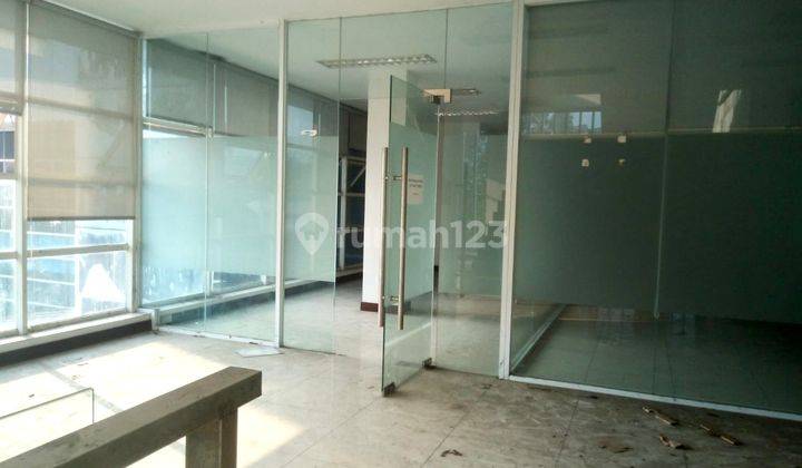 Dijual Gedung Perkantoran 3lt 942m2 Siap Pakai, Cimone, Tangerang 2